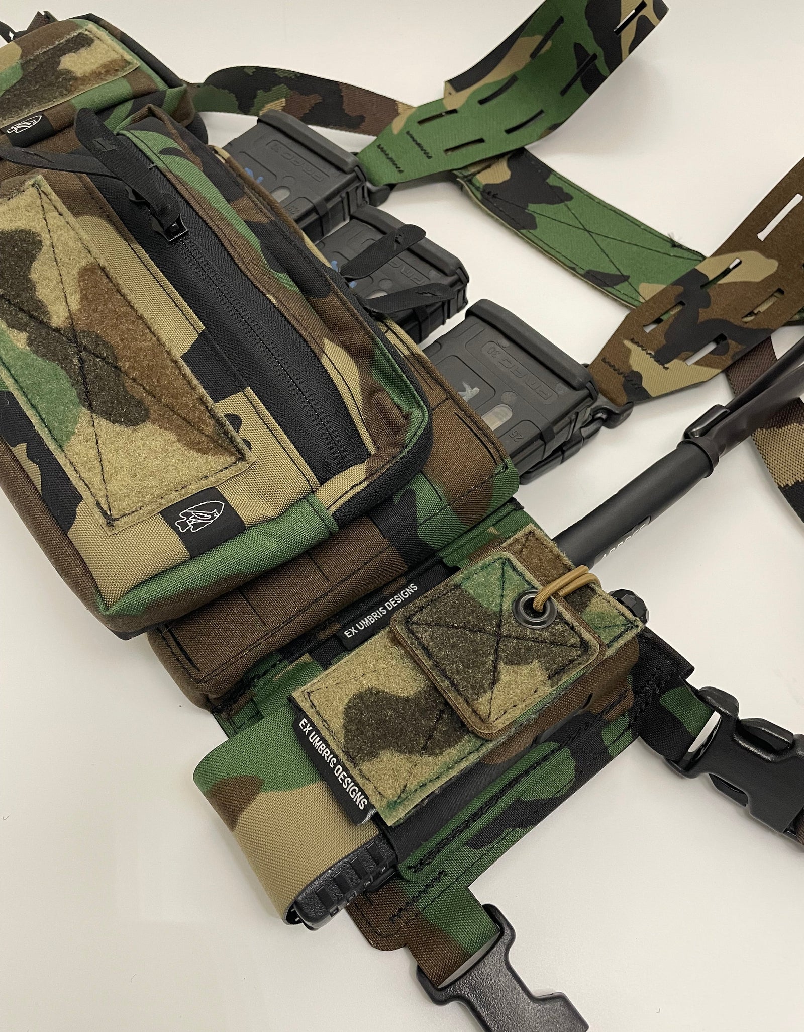 Adjustable Radio Pouch
